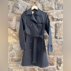 Banana Republic spring eyelet trench coat 100% cotton